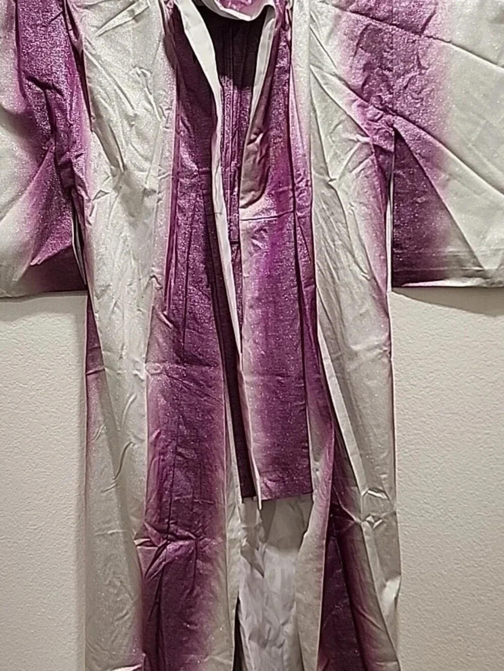 Vintage Japanese kimono Pink Purple White Beautiful Silk Kimono robe